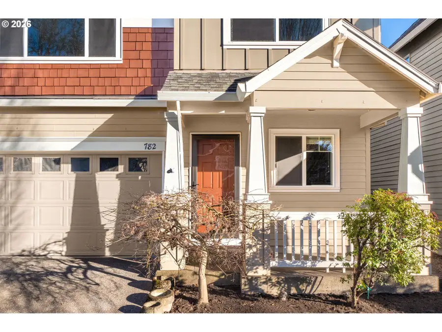 782 NE 61st Ave, Hillsboro, OR 97124 - Image #2