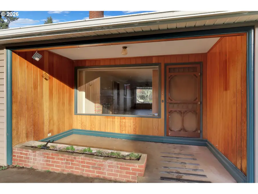 605 Fulvue Dr, Eugene, OR 97405 - Image #3