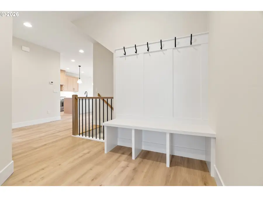 2876 NW 114th Ter, Portland, OR 97229 - #2