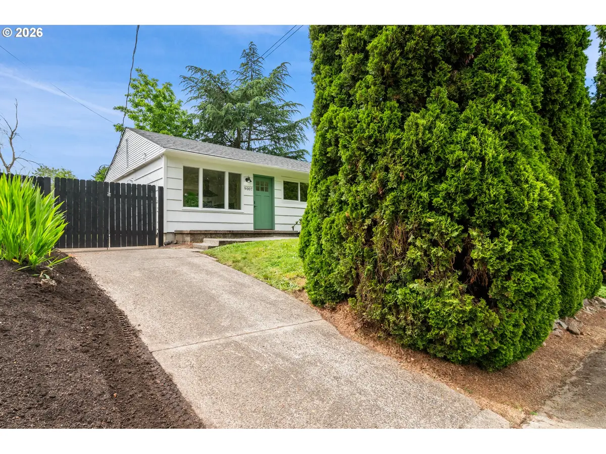 9007 N Curtis Ave, Portland, OR 97217 - #1
