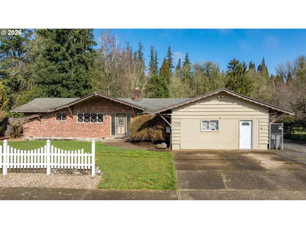 1749 NE Orchard Ave, McMinnville, OR 97128 - #1