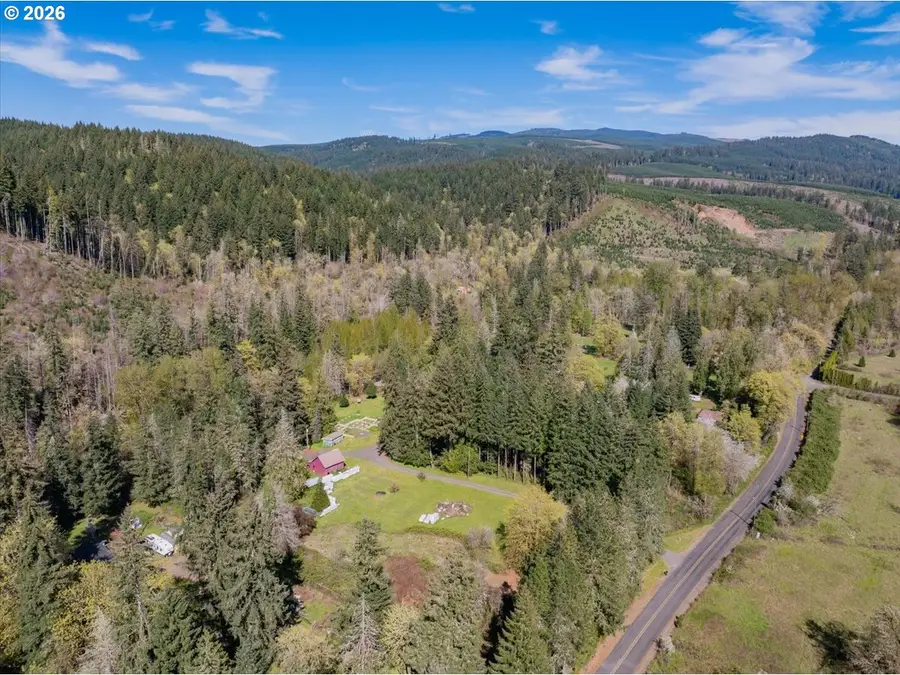 42927 Island Inn Dr, Lebanon, OR 97355 - #2