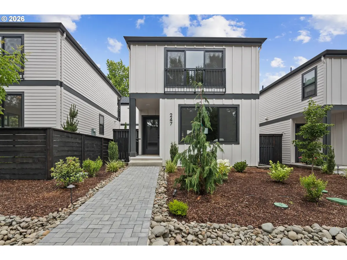 247 E Ave, Lake Oswego, OR 97034 - #1