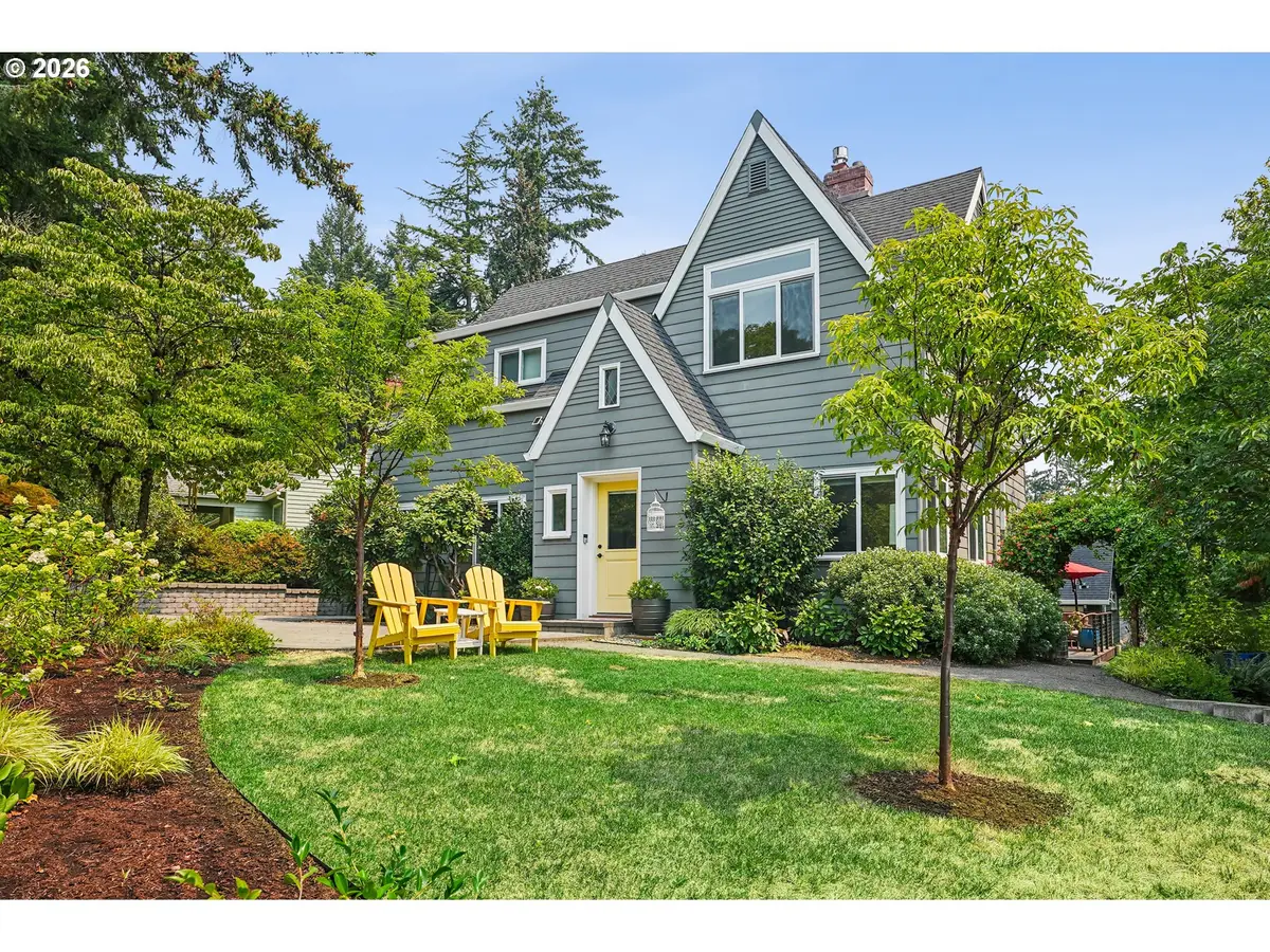 1638 SW Upland Dr, Portland, OR 97221 - #1