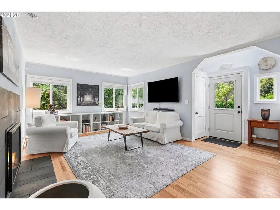 1638 SW Upland Dr, Portland, OR 97221 - #3
