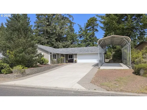 1751 Willow Loop, Florence, OR 97439