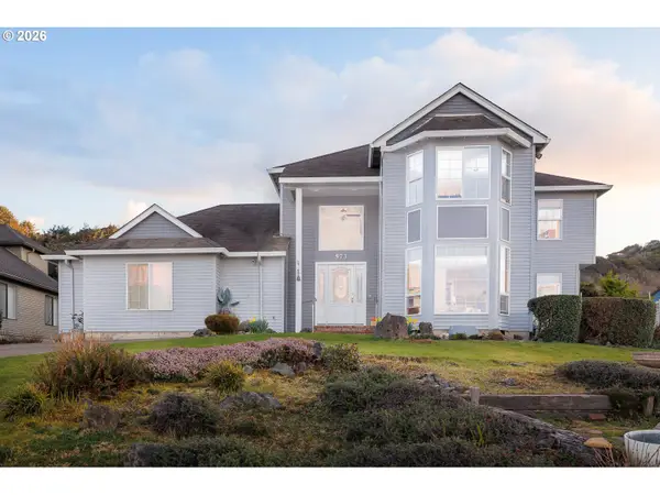 573 NW 54th Ct, Newport, OR 97365