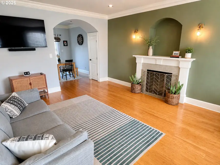 725 N Buffalo St, Portland, OR 97217 - #3