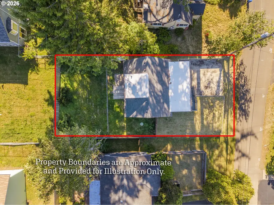 1842 NE 19th St, Lincoln City, OR 97367 - #3