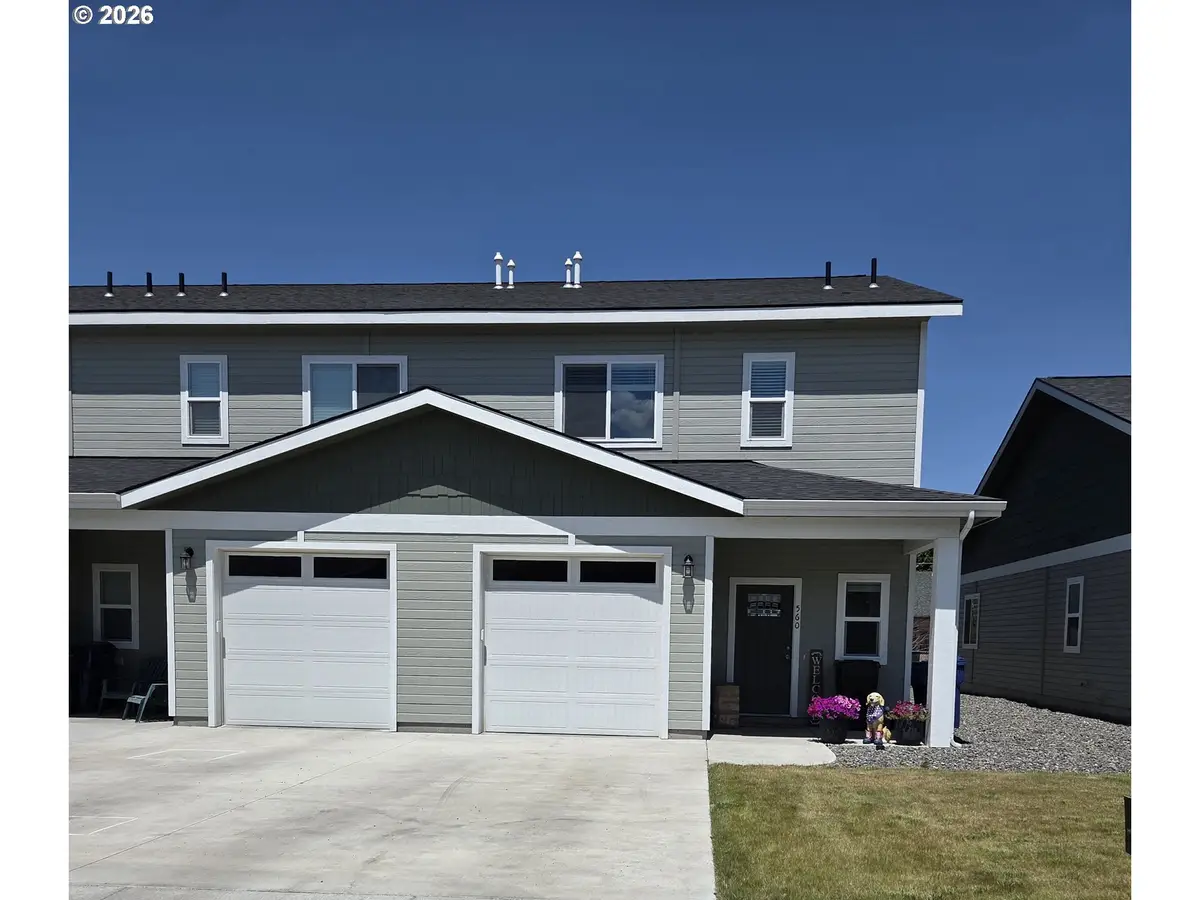 560 Park Springs Ave, Baker City, OR 97814 - #1