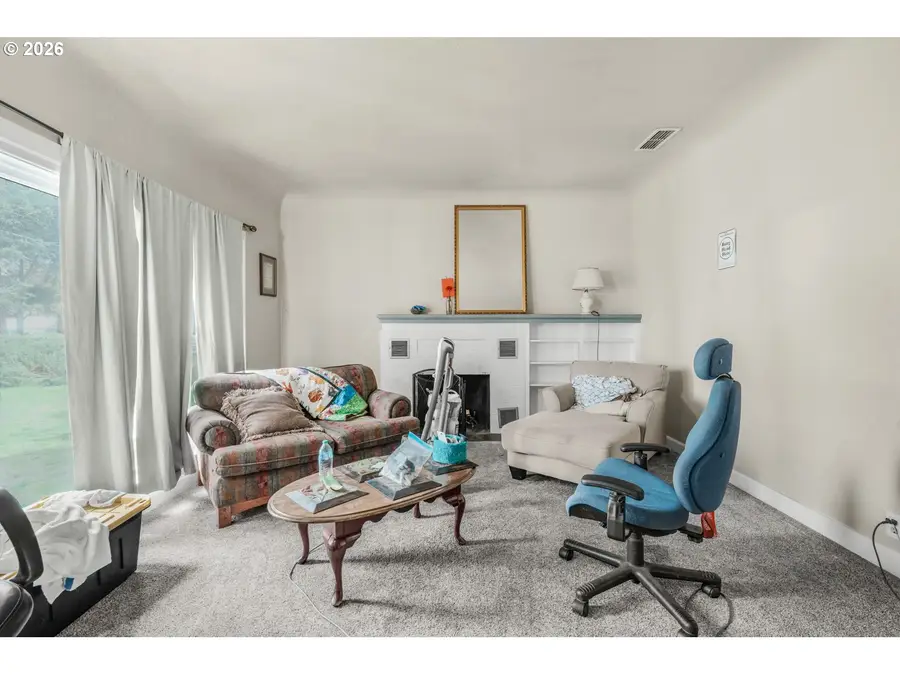 1212 Morrow Rd, Medford, OR 97504 - #3