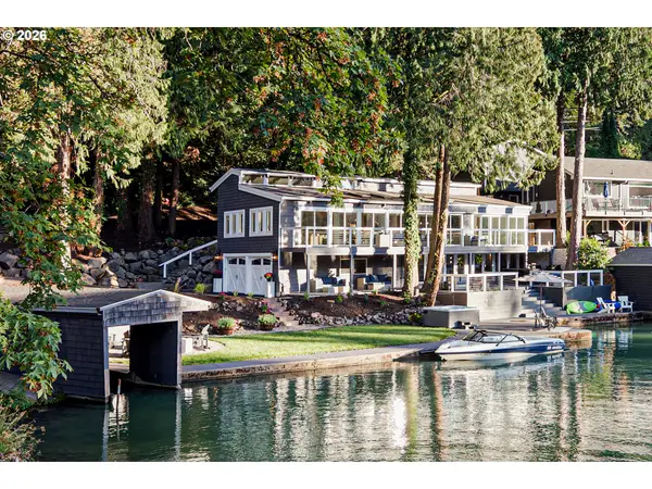 3220 Southshore Blvd, LakeOswego, OR 97034