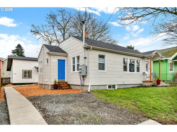 7630 N Drummond Ave #A&B, Portland, OR 97217