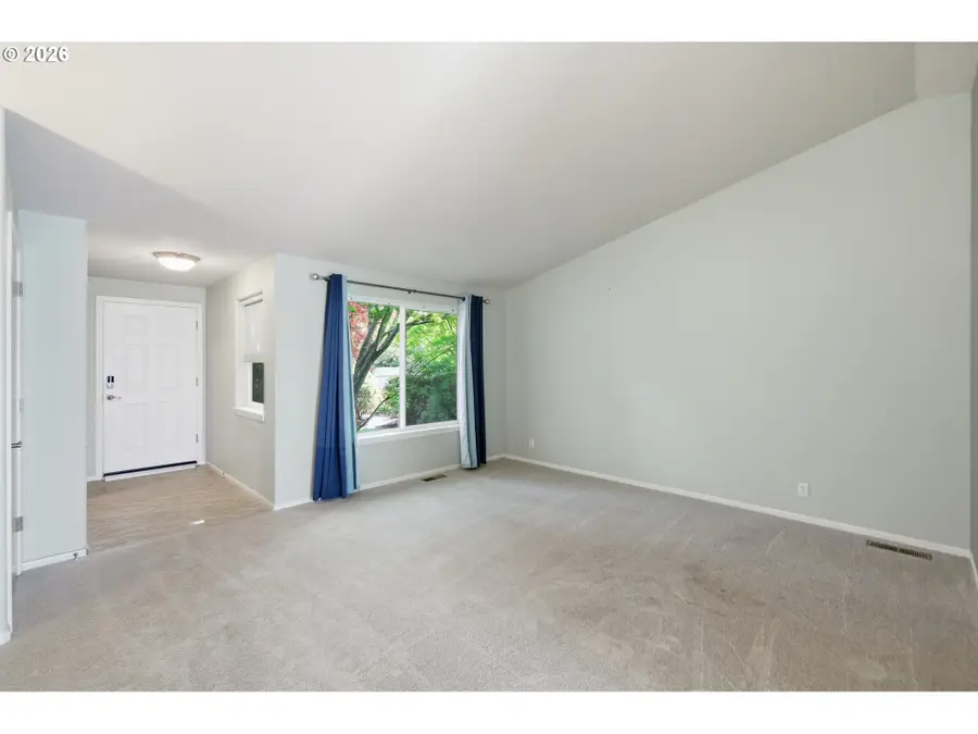 1348 Manzana St, Eugene, OR 97404 - #3