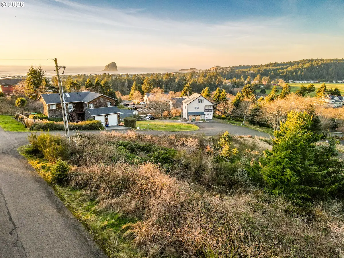 01404 River View Dr, Pacific City, OR 97135 - #1