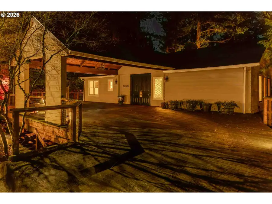 4068 SW Hewett Blvd, Portland, OR 97221 - #2