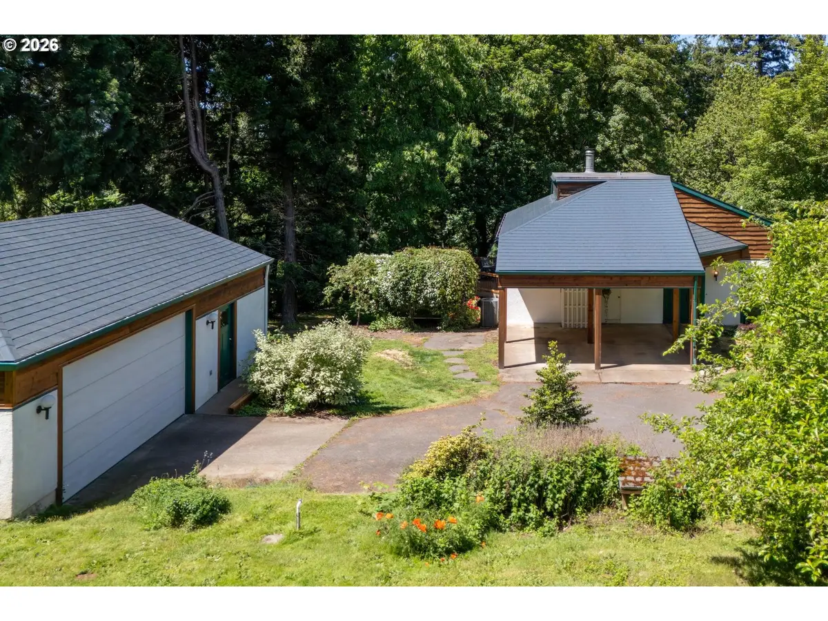 21281 S Sweetbriar Rd, Stafford, OR 97068 - #1