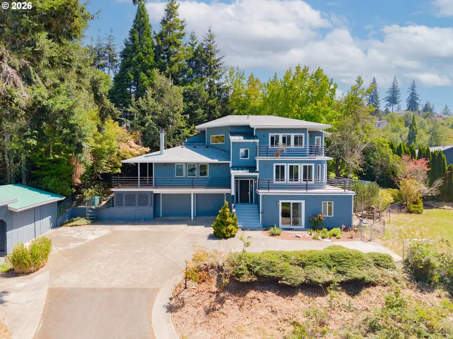 770 Taylor Rd, Kalama, WA 98625 - #2