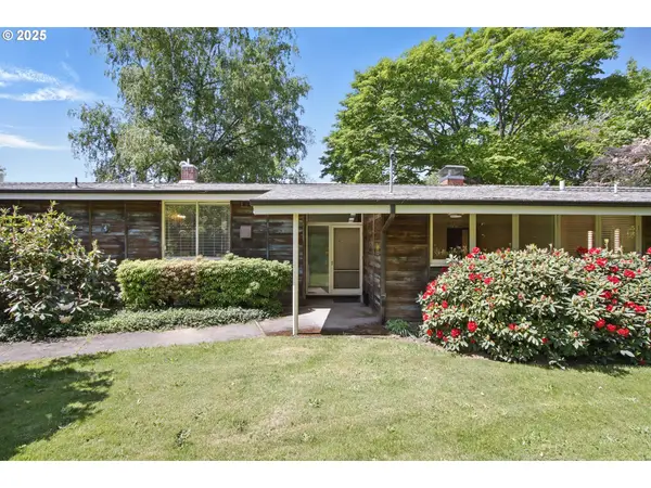 2075 SE Palmblad Rd, Gresham, OR 97080