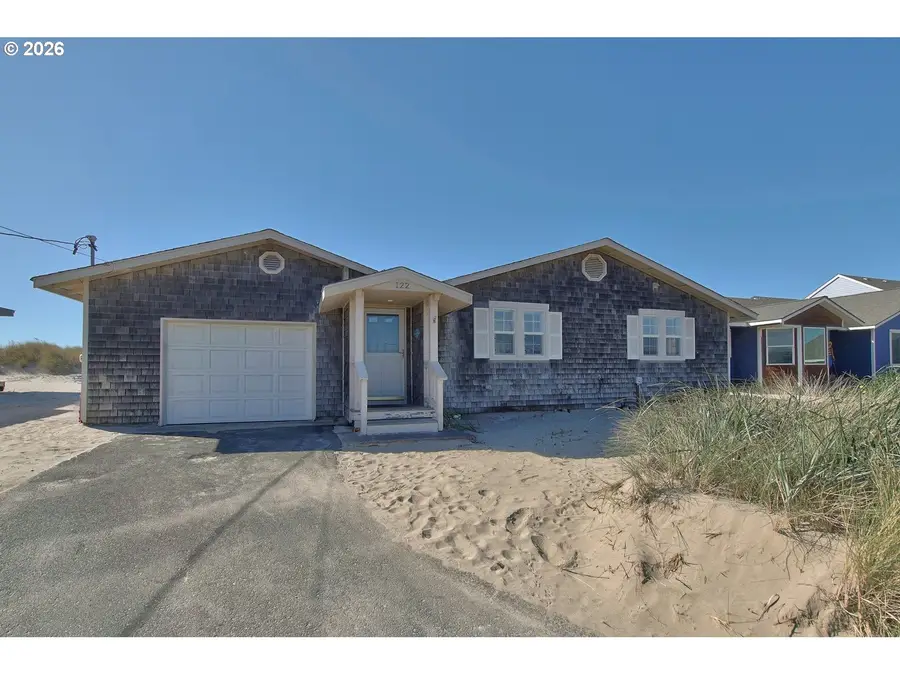 122 NW Oceania Dr, Waldport, OR 97394 - #2