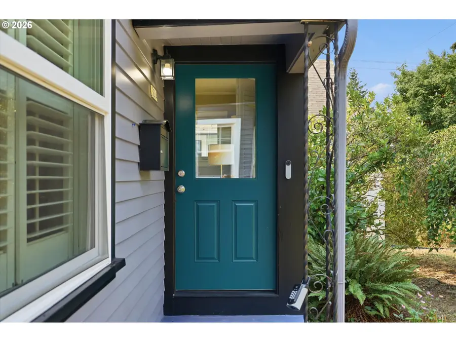 3814 SE Alder St, Portland, OR 97214 - #3