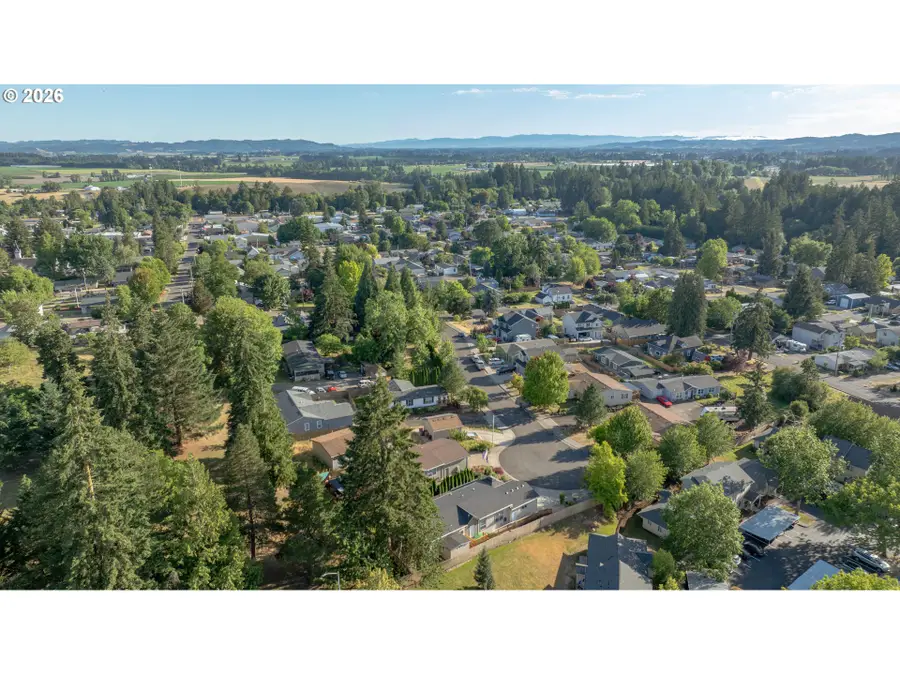 953 N Adams St, Lafayette, OR 97127 - #3