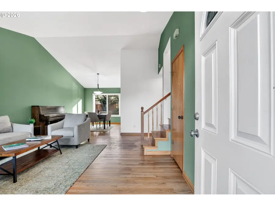 10964 SW 118th Ct, Tigard, OR 97223 - Image #3