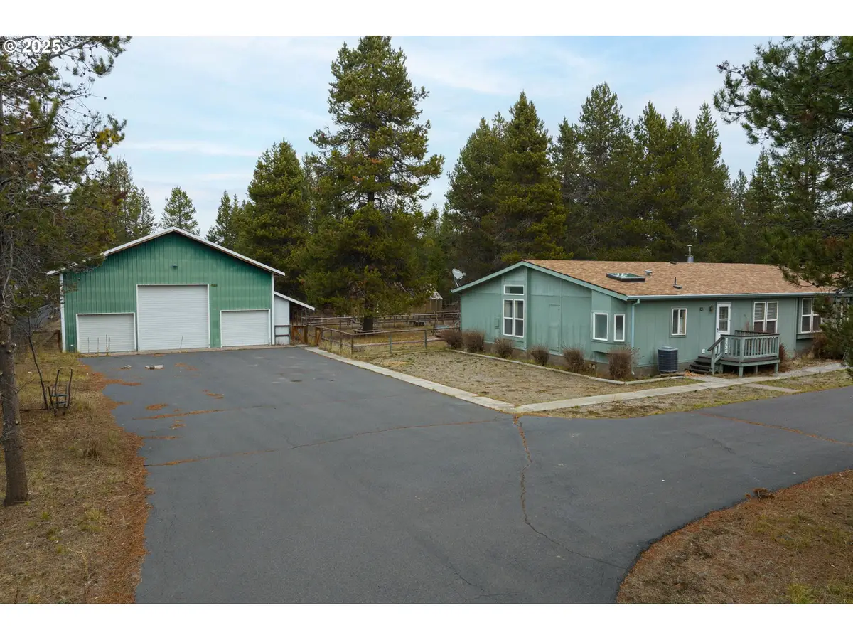 15728 Eastwind Ct, La Pine, OR 97739 - Image #1