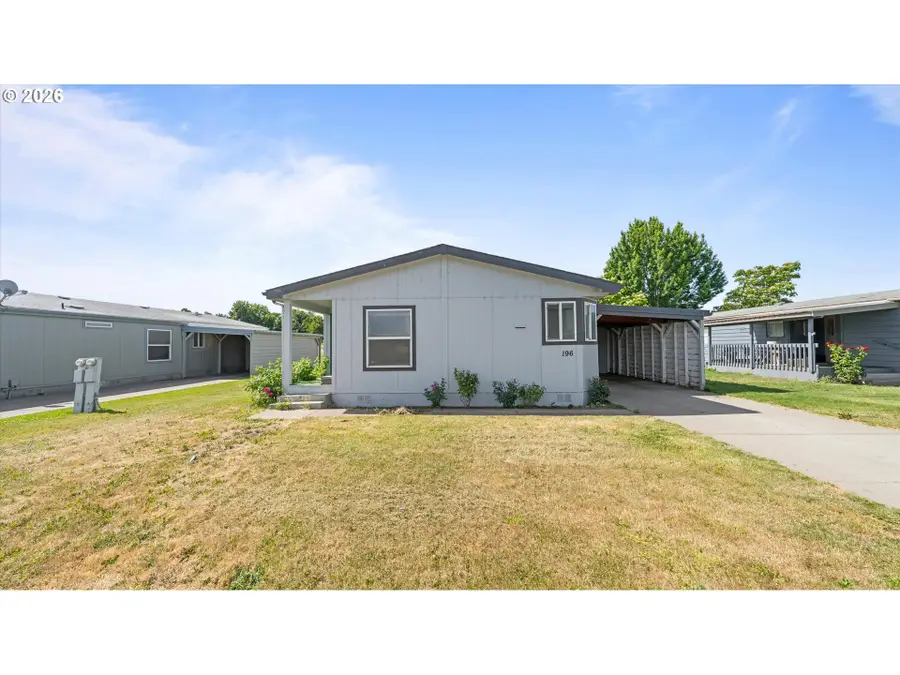 196 NE 11th Ave, Milton Freewater, OR 97862 - #2