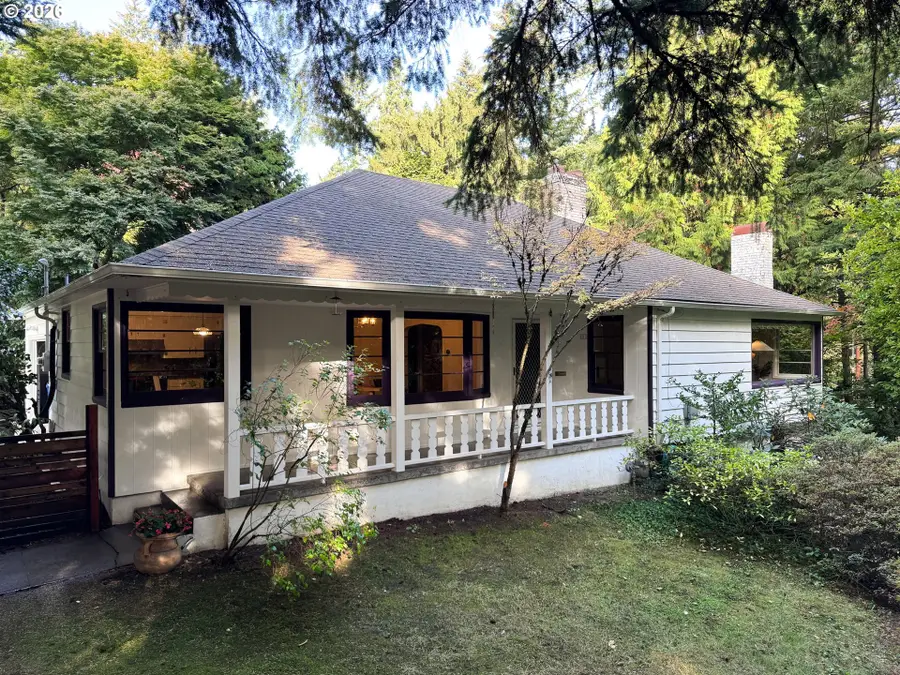 601 SW Chestnut St, Portland, OR 97219 - #2