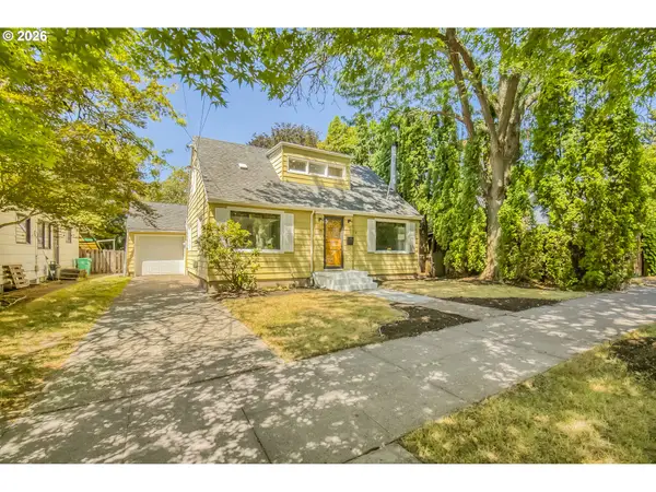 27 SE 85th Ave, Portland, OR 97216