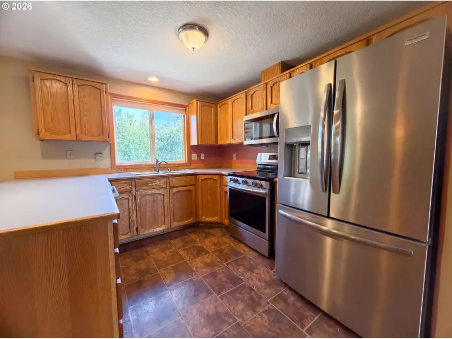 7201 NE 102nd Ct, Vancouver, WA 98660 - #2