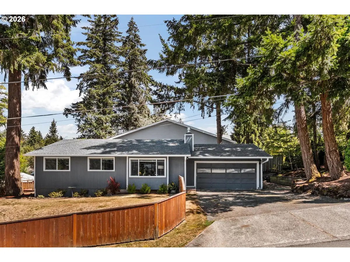 4443 SW Coronado St, Portland, OR 97219 - #1