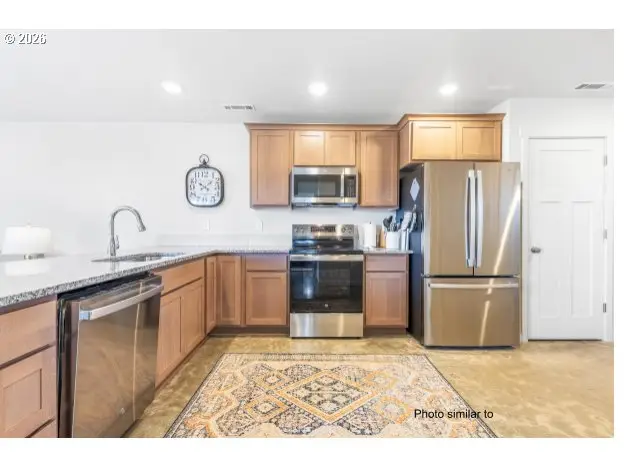 1129 NE 12th St, Hermiston, OR 97838 - #3