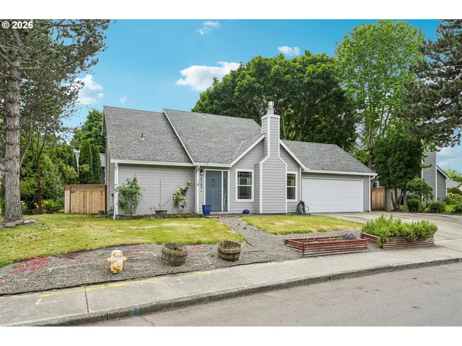 13285 SW Brittany Dr, Tigard, OR 97223 - #2