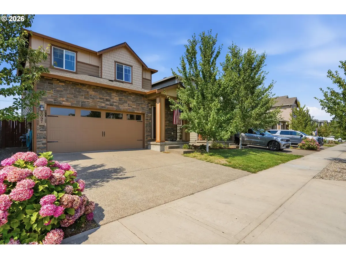 2097 NW Woodland Dr, McMinnville, OR 97128 - #1