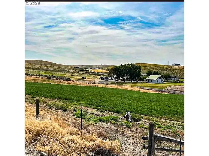 260 N E St, Lexington, OR 97839 - #2