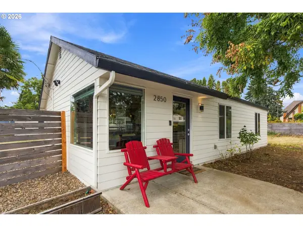 2850 NE 111th Dr, Portland, OR 97220