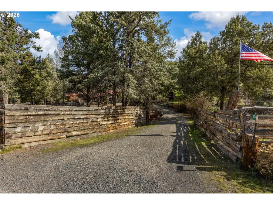 6792 SE Juniper Canyon Rd, Prineville, OR 97754 - #2