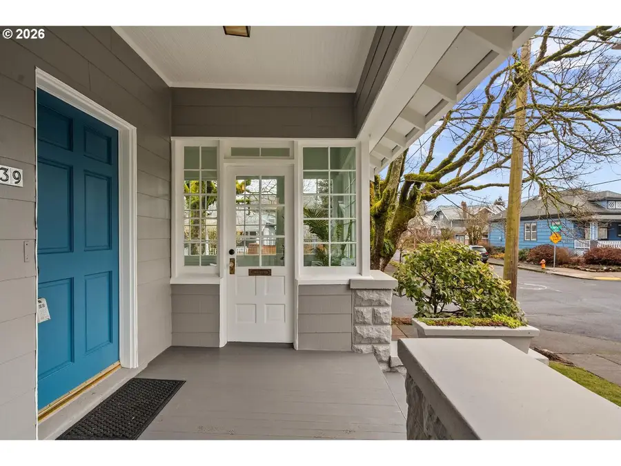 1239 NE Sumner St, Portland, OR 97211 - #2