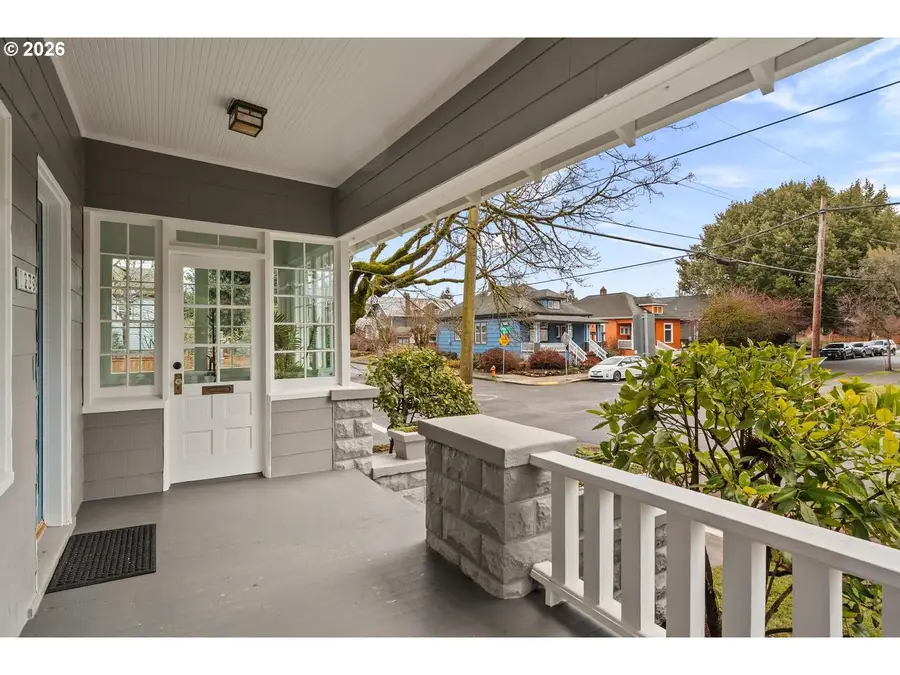 1239 NE Sumner St, Portland, OR 97211 - #3