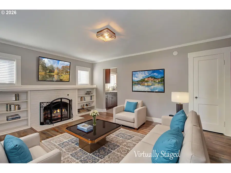 421 24th Ave, Longview, WA 98632 - #3