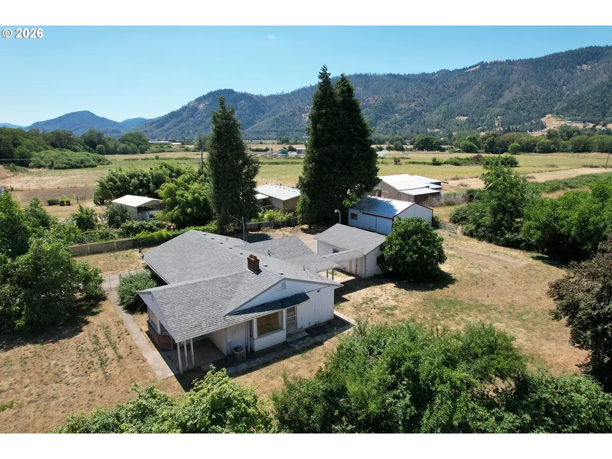 309 N Old Pacific Hwy, Tri City, OR 97457 - #1