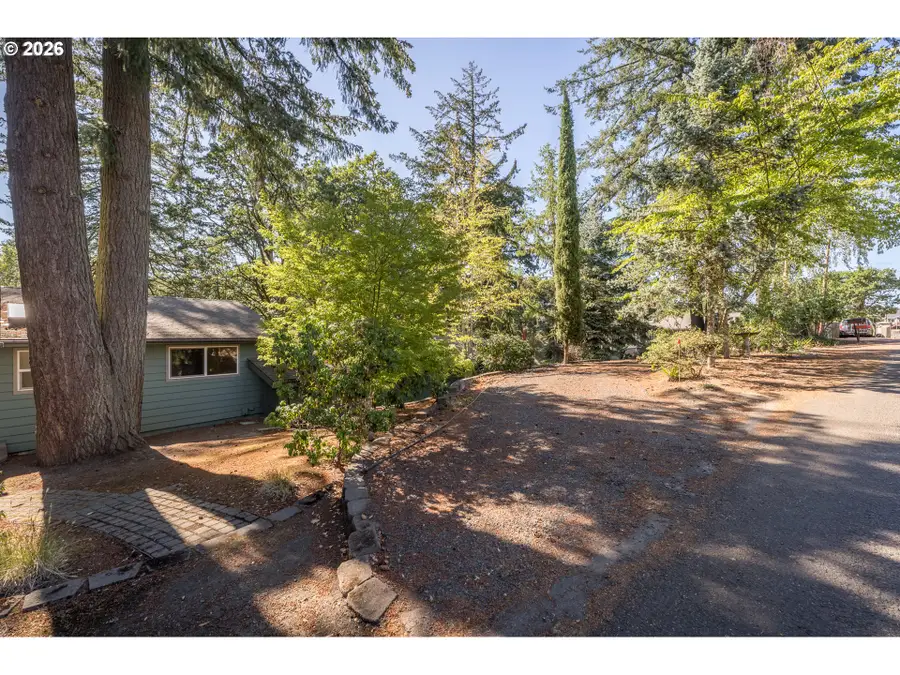 1520 Laurel Heights Dr Nw, Albany, OR 97321 - #2