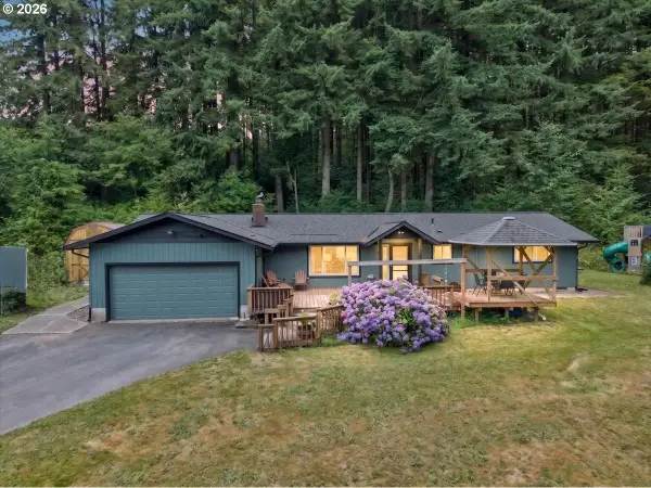 29027 Woodward Ln, Rainier, OR 97048