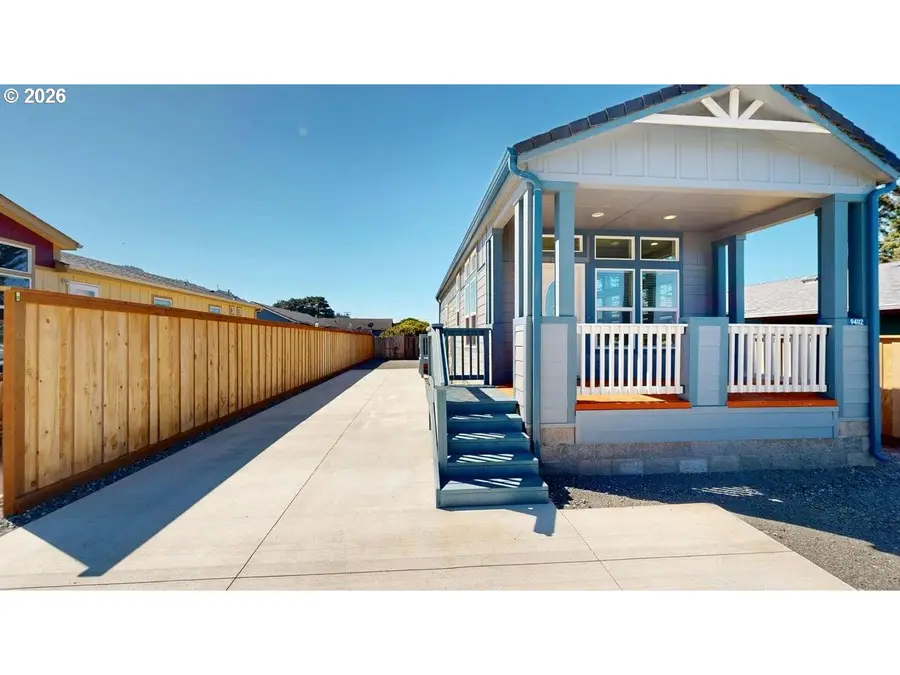 94112 4th St, Gold Beach, OR 97444 - #2