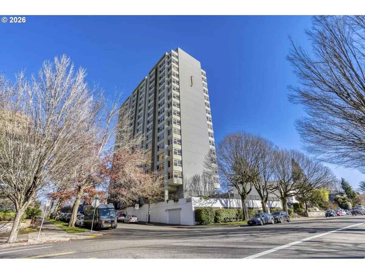 1220 NE 17th Ave #5F, Portland, OR 97232 - #1