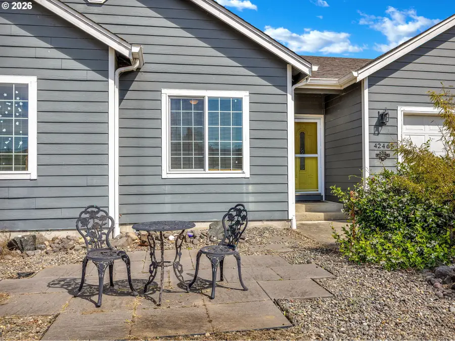 42465 Dale Ln, Astoria, OR 97103 - #2