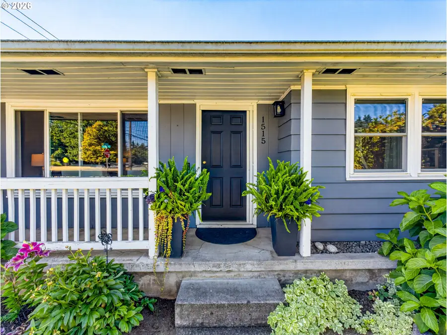 1515 NE 129th Pl, Portland, OR 97230 - #2