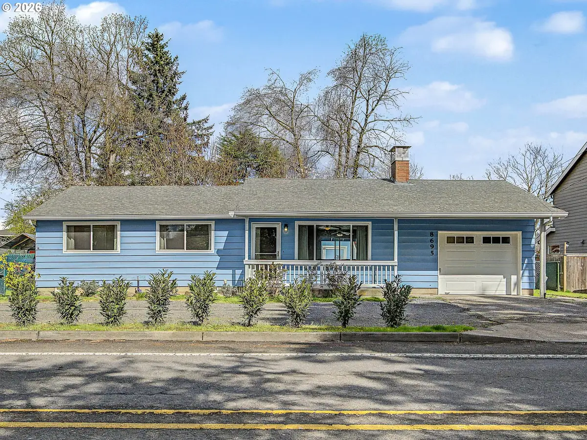 8695 SE Roots Rd, Clackamas, OR 97015 - #1